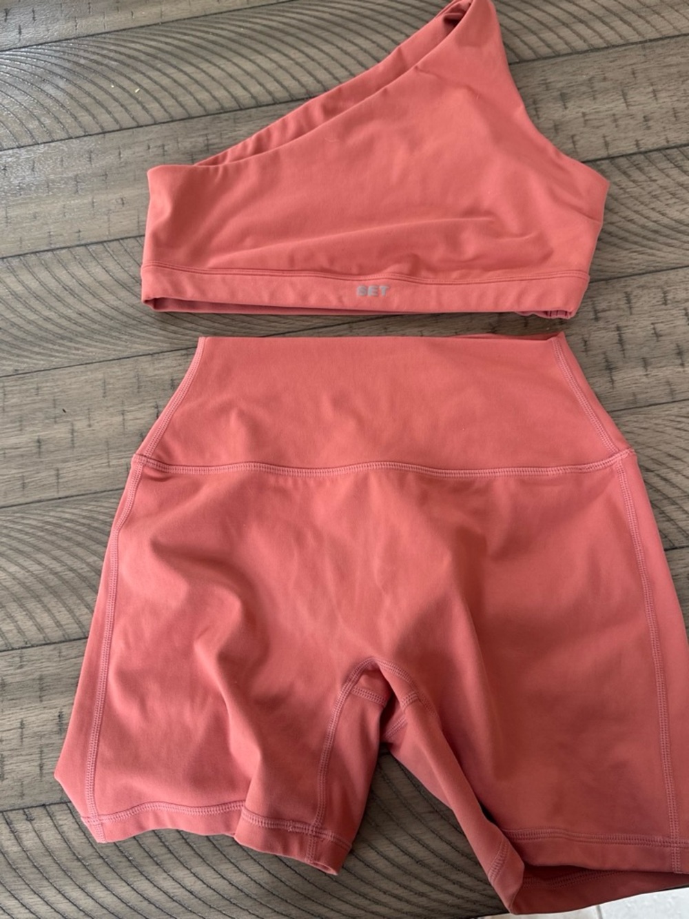 SET Active Coral-Red Workout Two-Piece Set